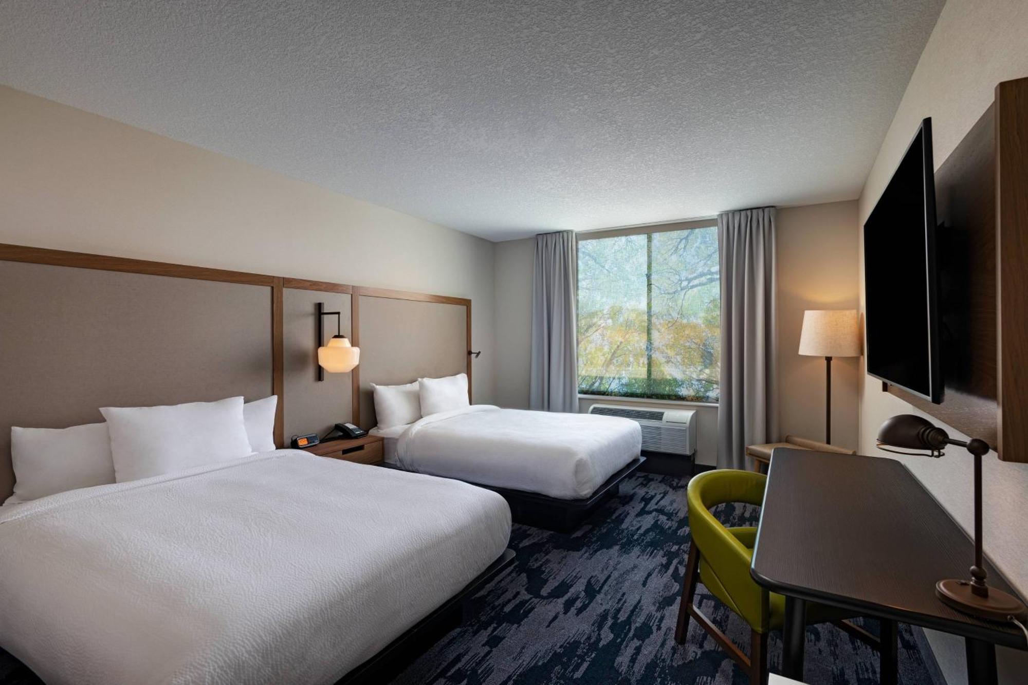 Fairfield Inn & Suites By Marriott Oskaloosa Esterno foto
